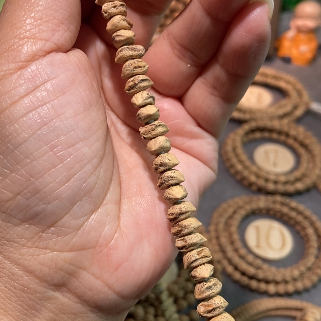 柏香籽/百香籽吊坠壳*