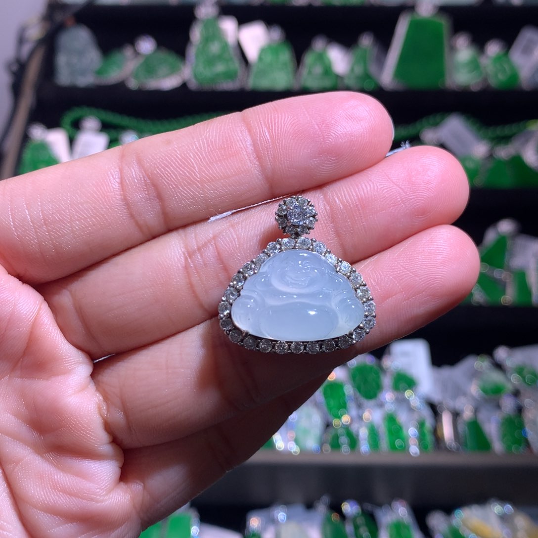 【闪购商品】颈饰银S925镶嵌翡翠佛公吊坠