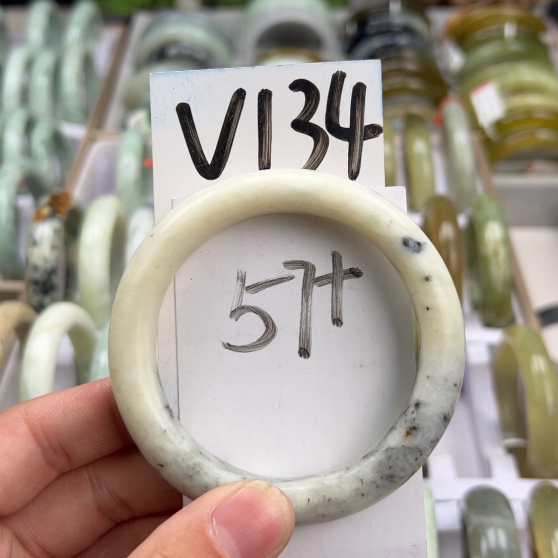 岫玉手镯未镶嵌天然岫玉微瑕