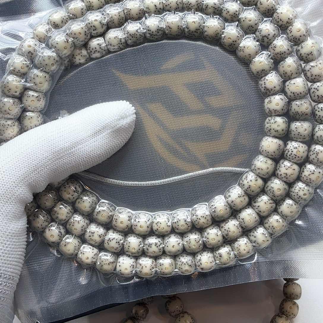 星月菩提吊坠3糯冰月留白9左右108