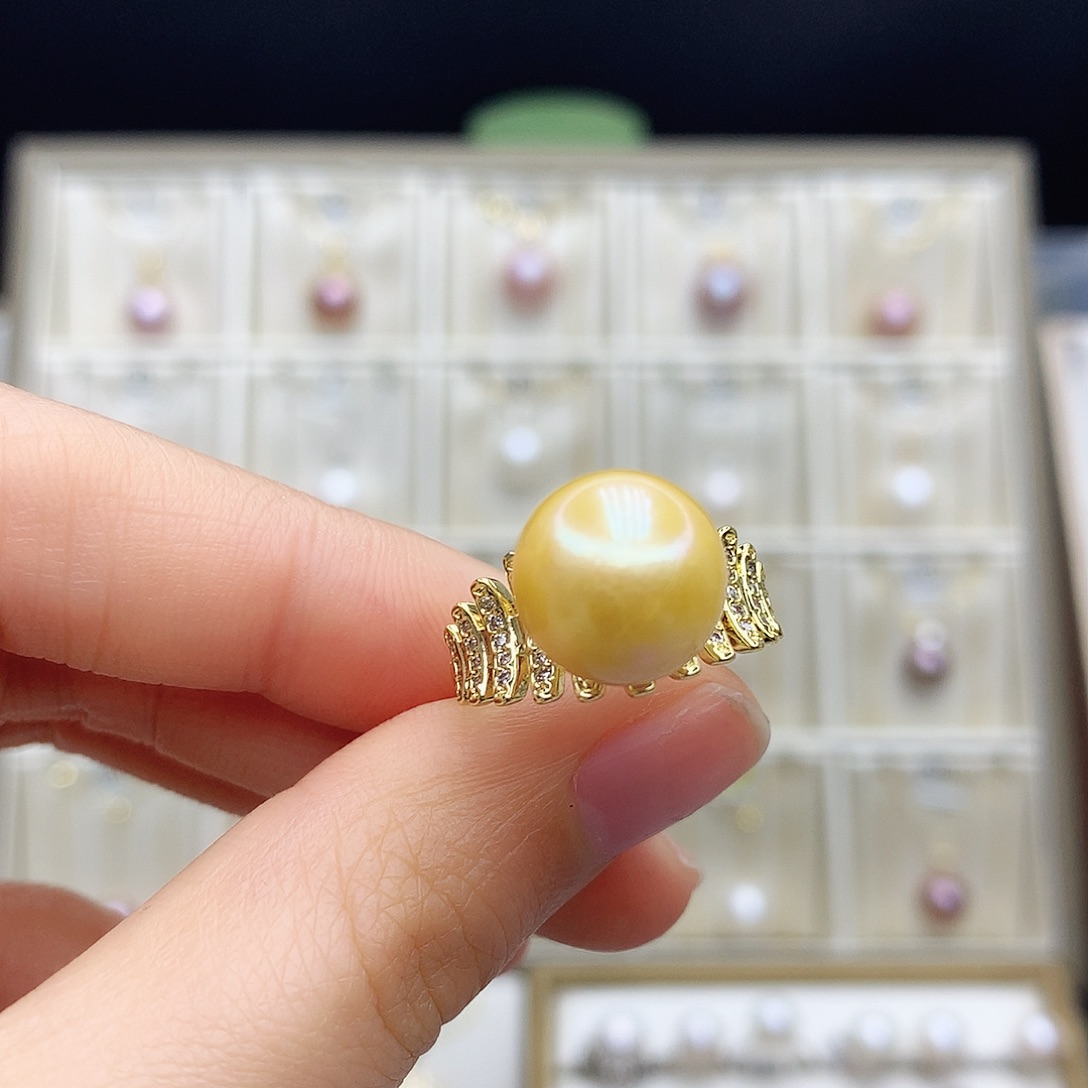 淡水珍珠颈饰合金