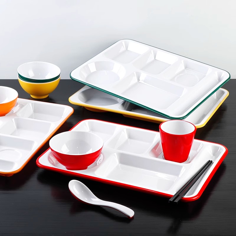 密胺分格餐盘学校工厂食堂专用饭盘仿瓷四格盘餐厅六格快餐盘餐具