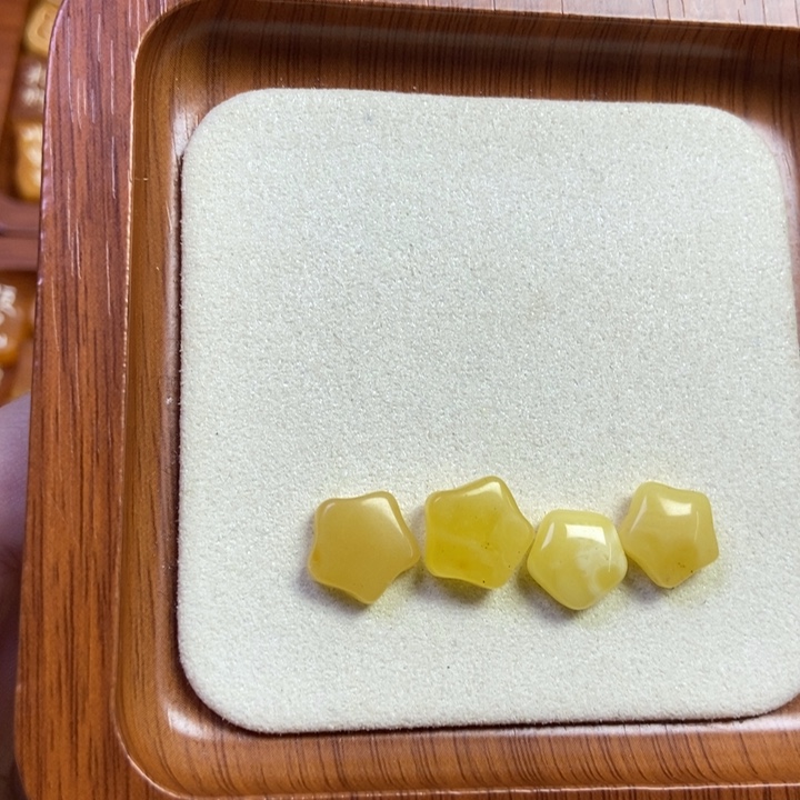 琥珀未镶嵌珠宝奇石星星