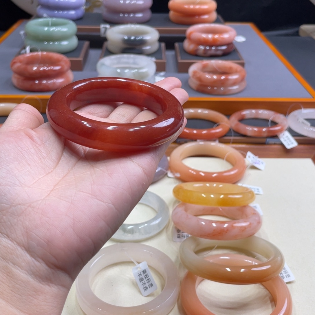 石英质玉手镯未镶嵌@***3