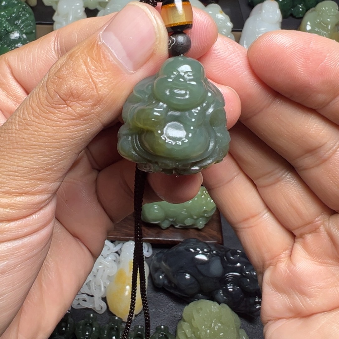 和田玉未镶嵌挂件