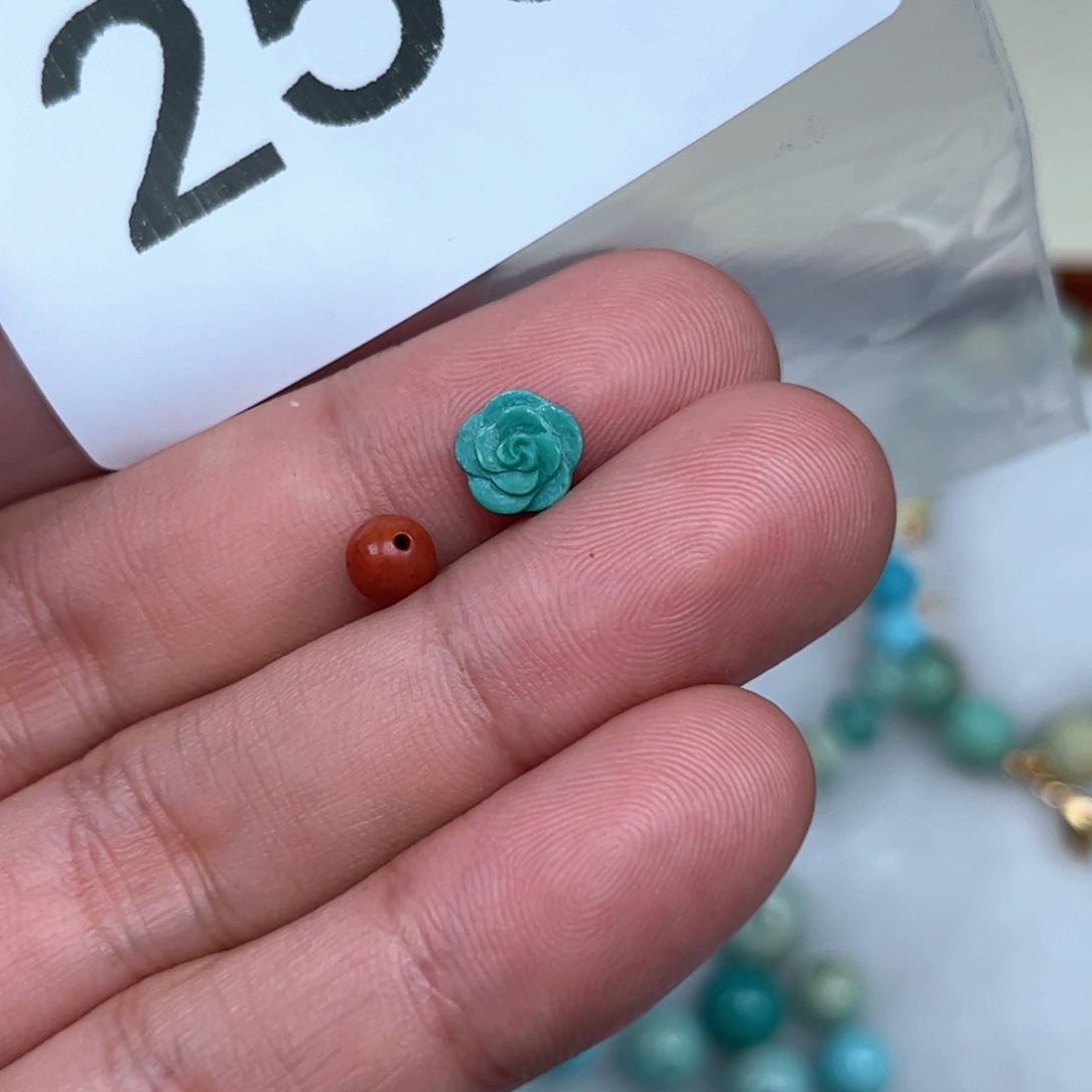 南红玛瑙未镶嵌珠宝奇石