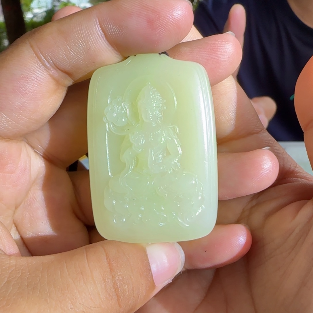 和田玉未镶嵌颈饰50