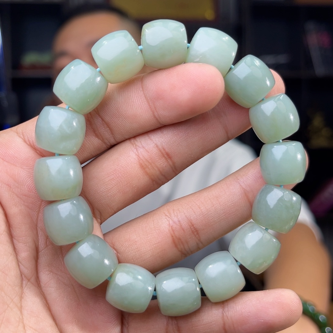 和田玉未镶嵌手串天然和田玉新疆且末天空蓝卡14直切微瑕