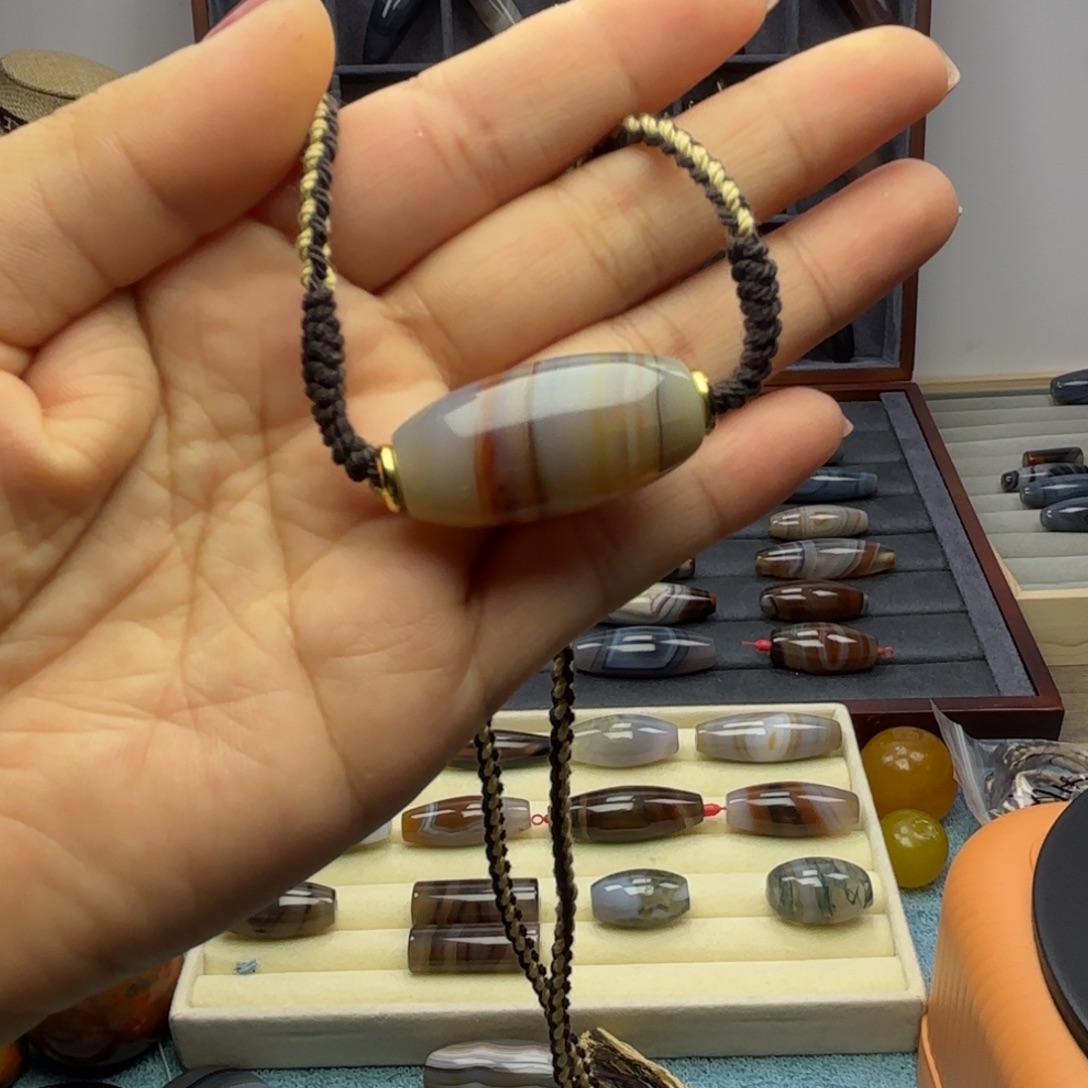 玛瑙/玉髓未镶嵌颈饰