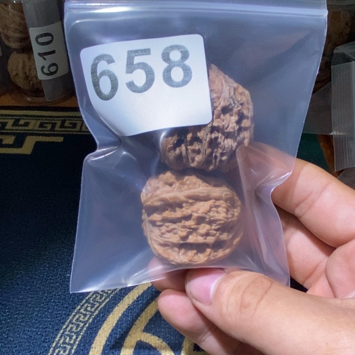 文玩核桃吊坠铁锤658