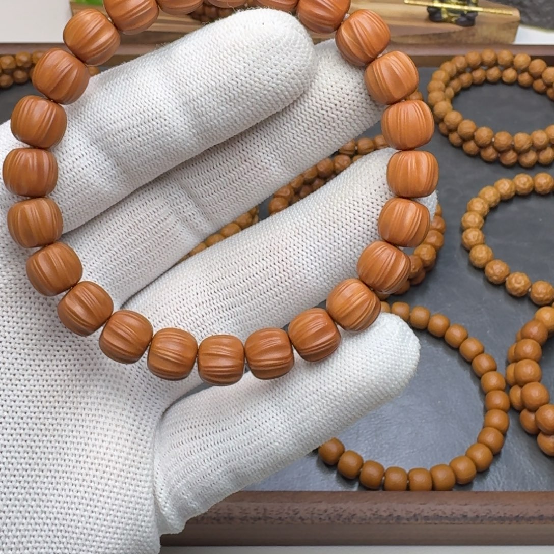 猴头核桃吊坠柏香纯手工