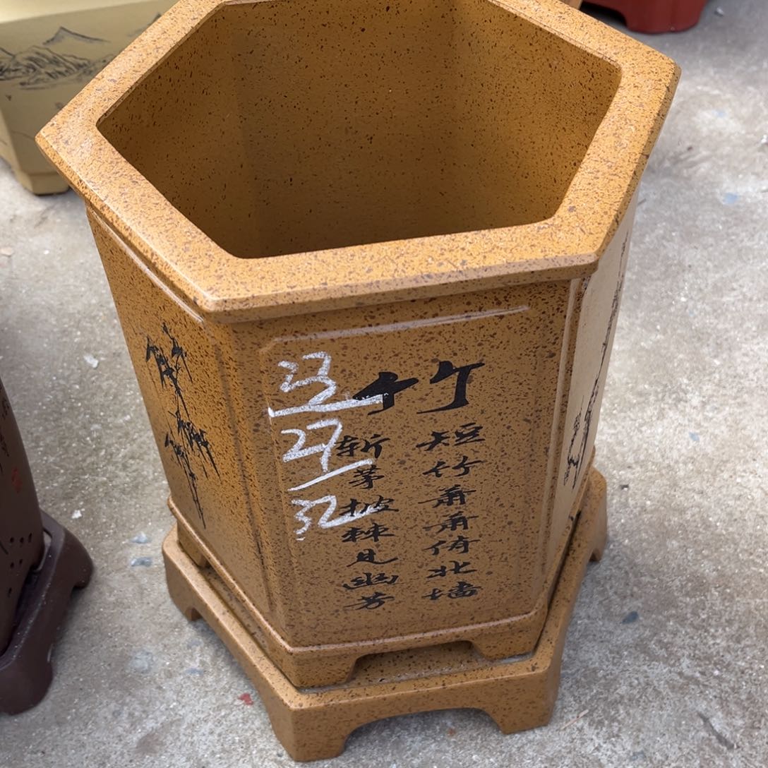 紫砂花盆紫砂花盆