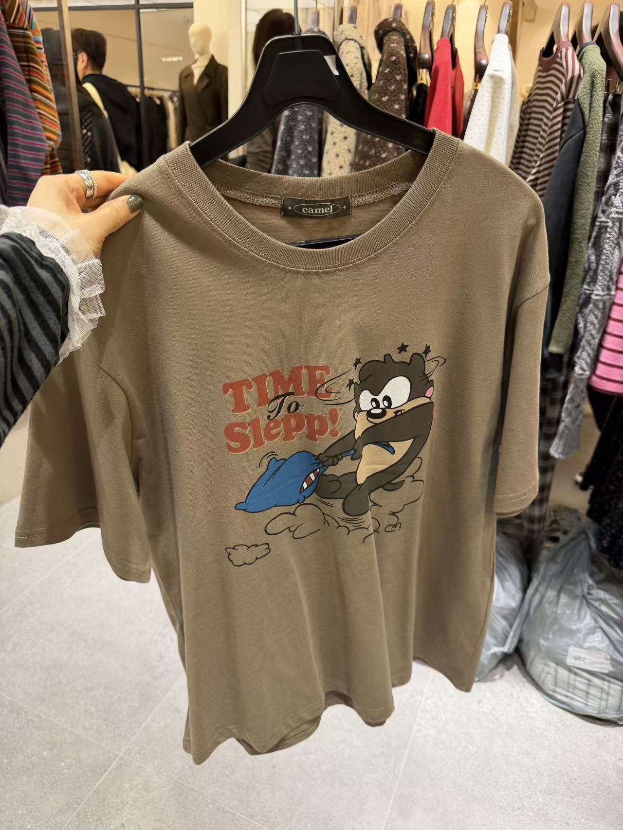 韩国东大门正品女装时尚卡通T恤122953（NO退NO换）