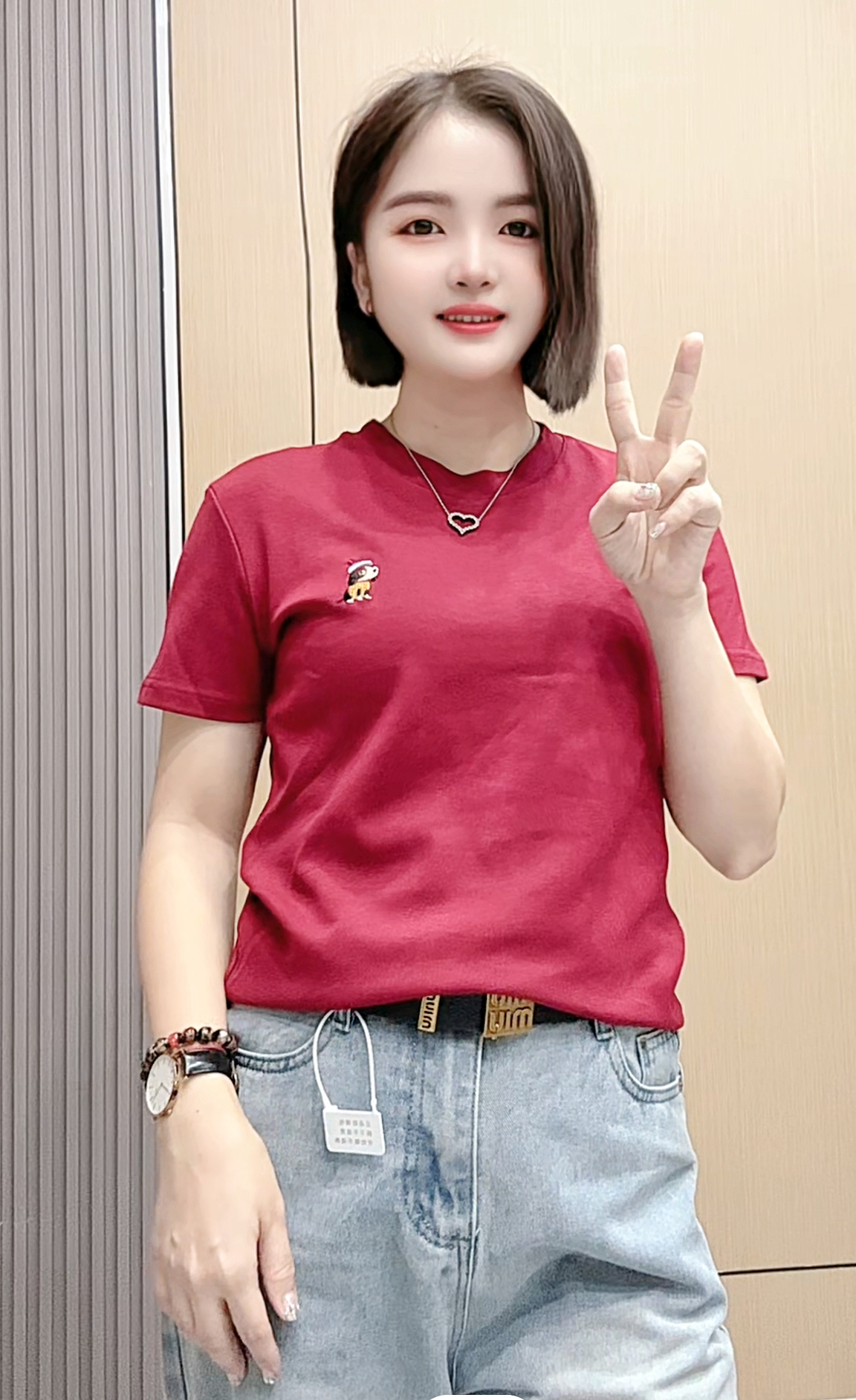 李米米 新款春款刺绣小狗休闲时尚百搭短袖T恤女