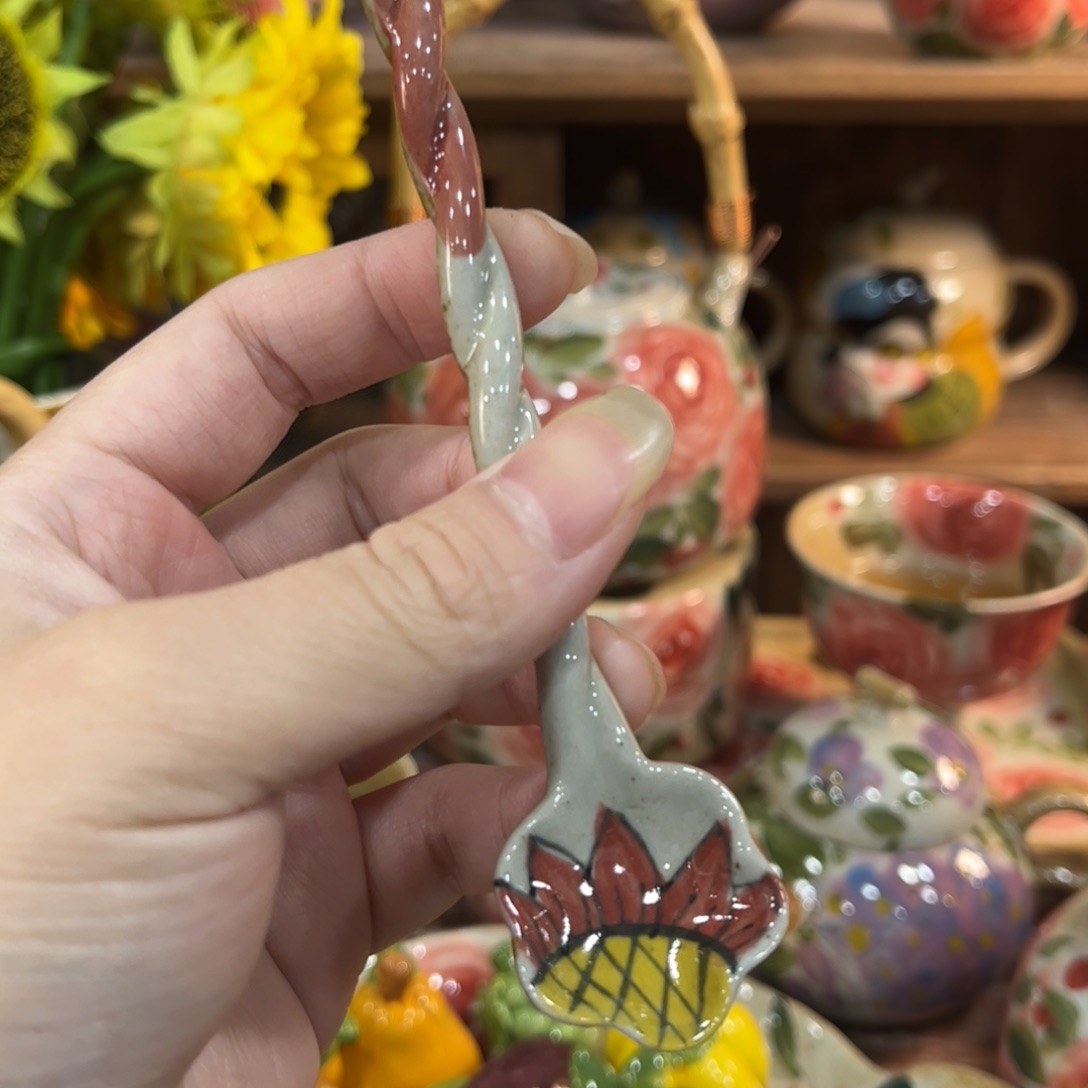 壶红红火火恍恍惚惚哈哈哈哈笑