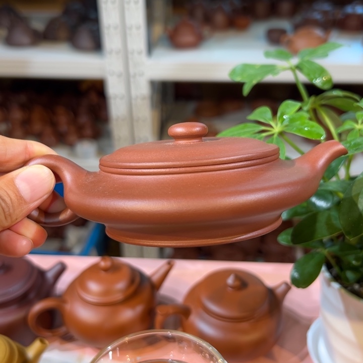 茶壶紫砂紫泥扁壶150c c