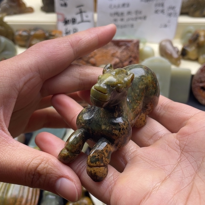 蛇纹石玉颈饰未镶嵌139