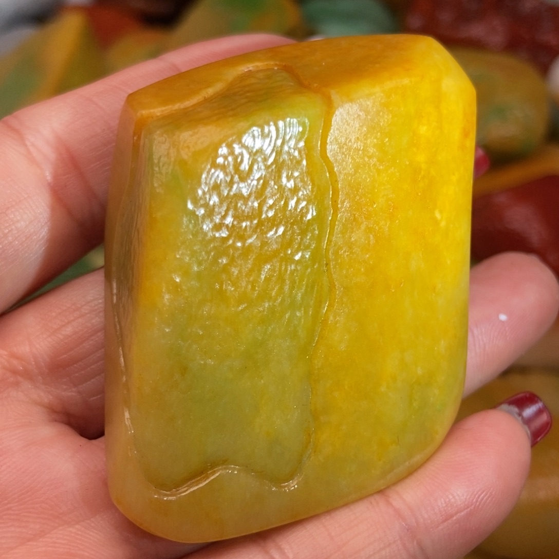 翡翠颈饰未镶嵌缅甸翡翠