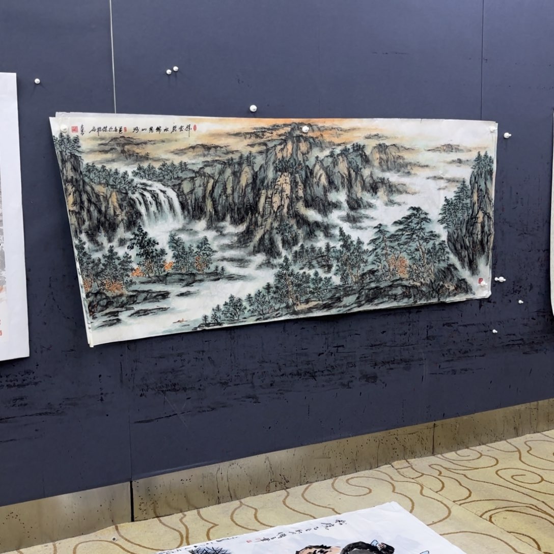 萧***客国画卡纸的制作方法是用