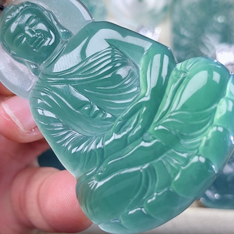 【闪购商品】翡翠颈饰未镶嵌天然翡翠