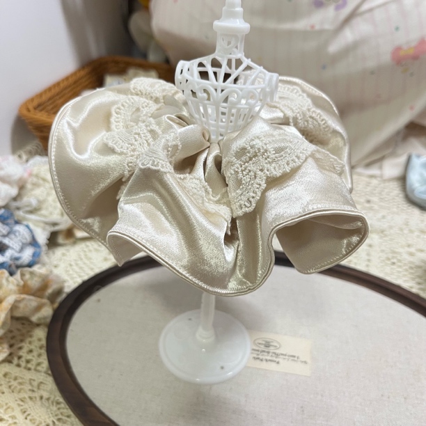 蕾丝大肠发圈女韩系甜美风气质百搭头绳缎面轻奢时尚优雅法式