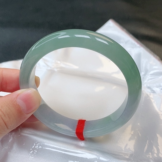 翡翠手镯未镶嵌44号