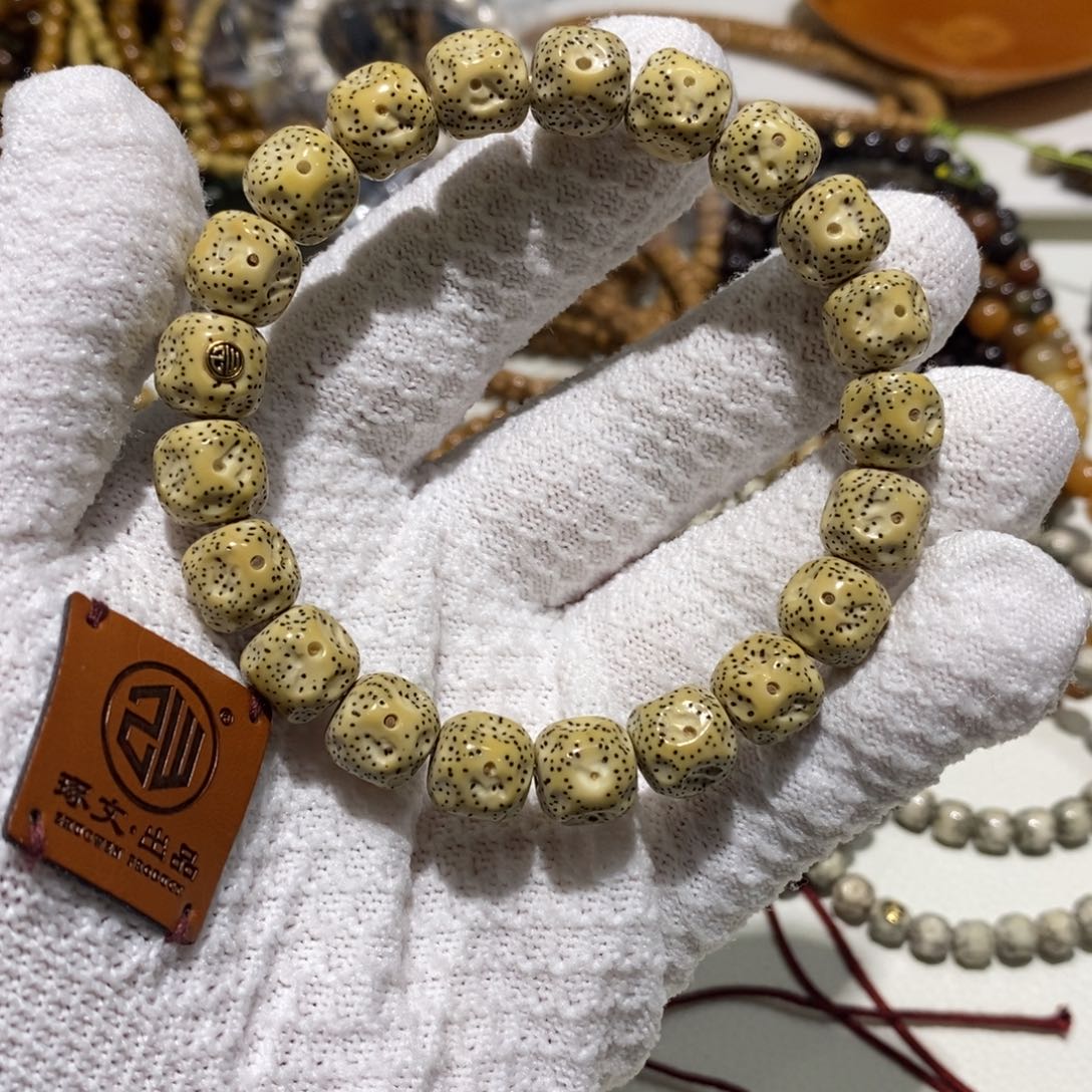 星月菩提手串尺寸10.7