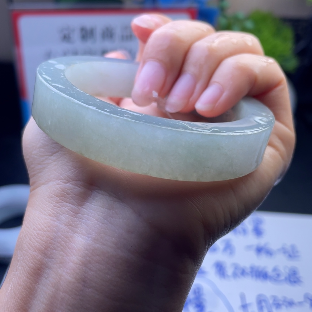 梦***萌未镶嵌定制翡翠翡翠