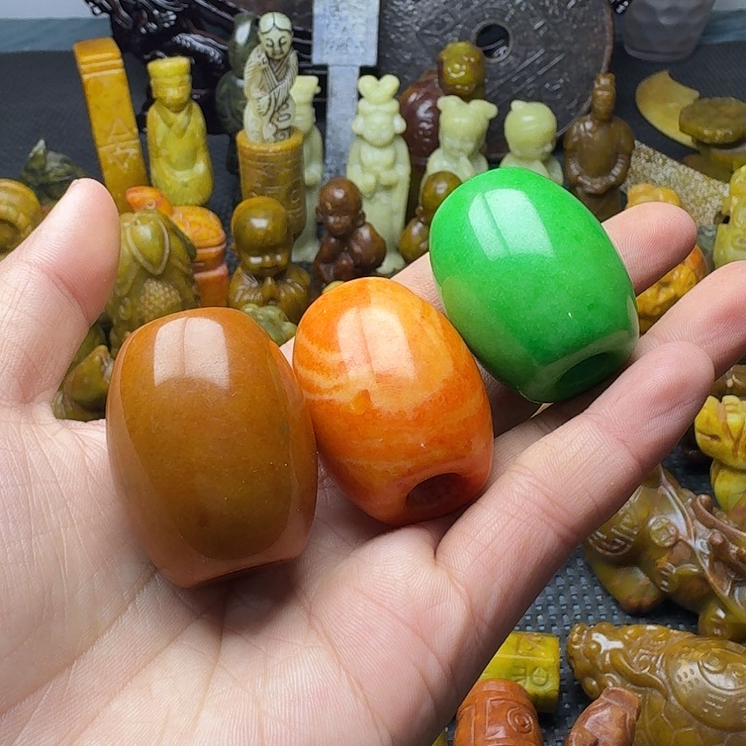 白玉菩提吊坠。。。