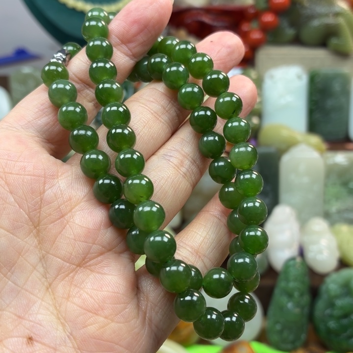 玥***児和田玉未镶嵌颈饰