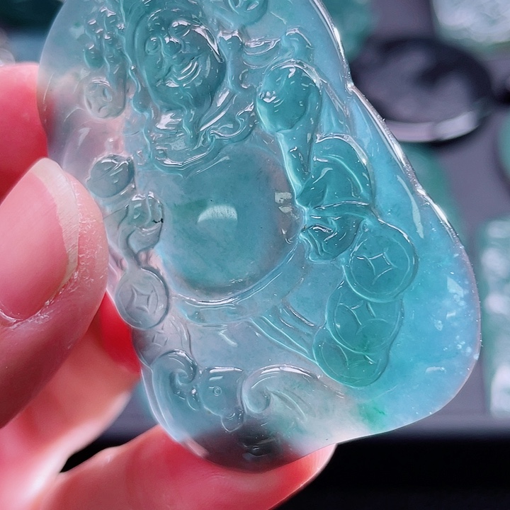 翡翠颈饰未镶嵌999999999