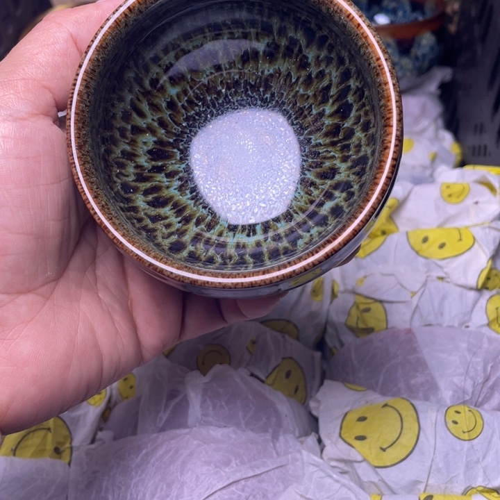 茶盏我不敢看电视我要