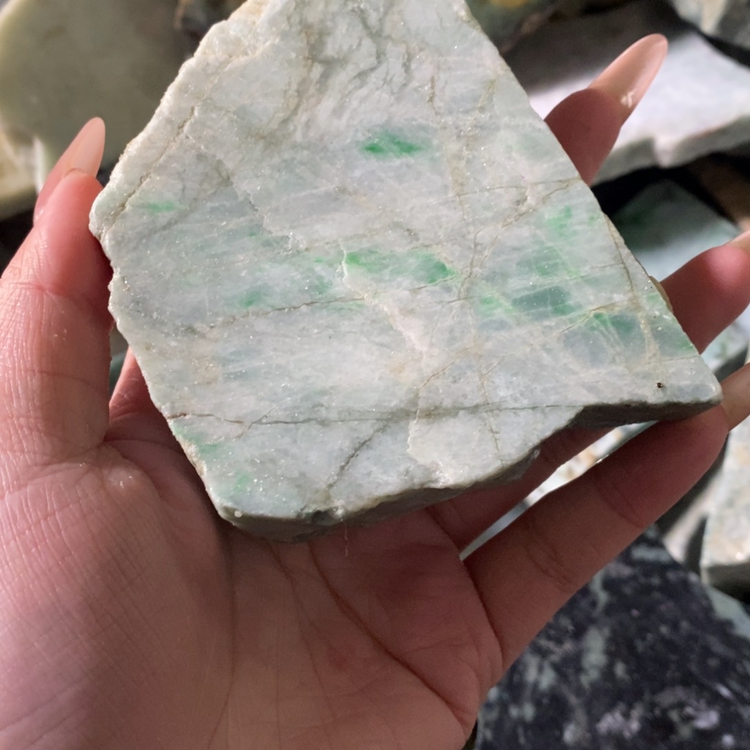 颈饰未镶嵌翡翠天然翡翠