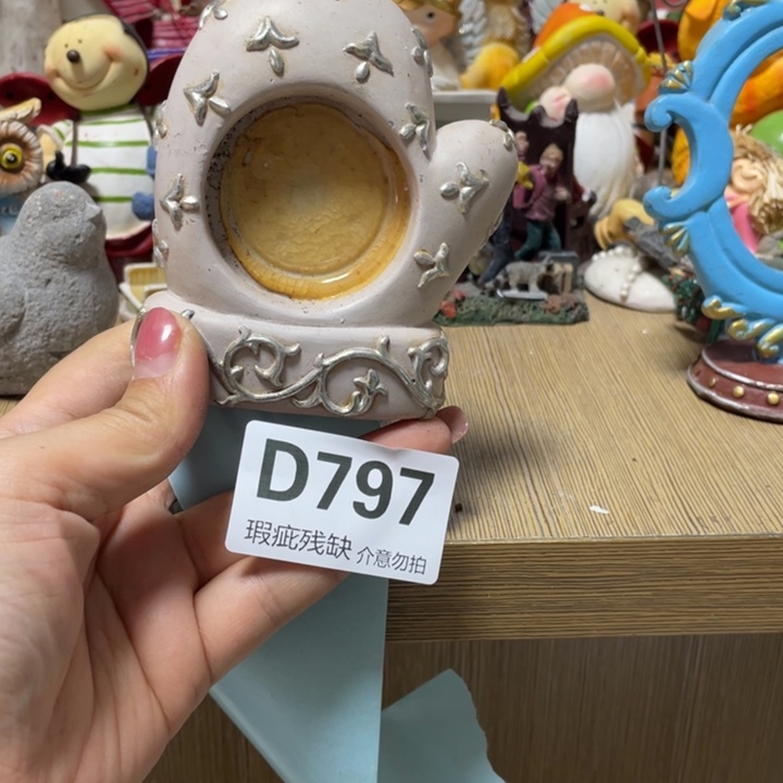 少***话摆件孤品老货微瑕瓷