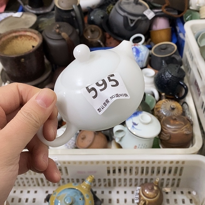 陶瓷艺术品及陶瓷制品