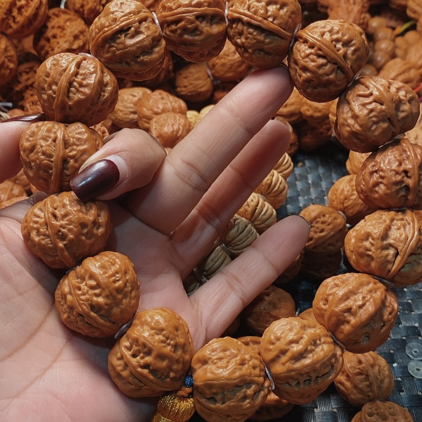 【闪购商品】文玩核桃吊坠王**学元宝