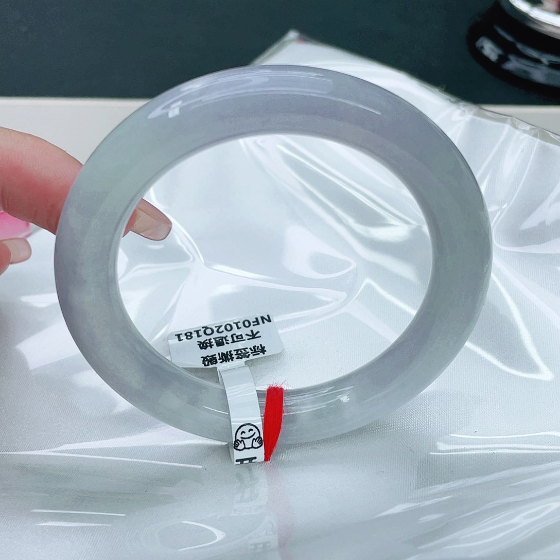 翡翠手镯未镶嵌圆57.8