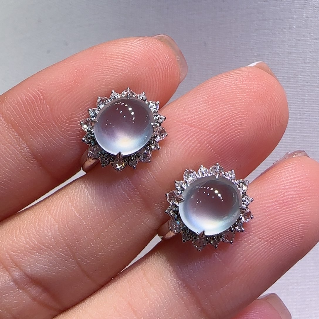 翡翠18K金镶嵌耳环耳包