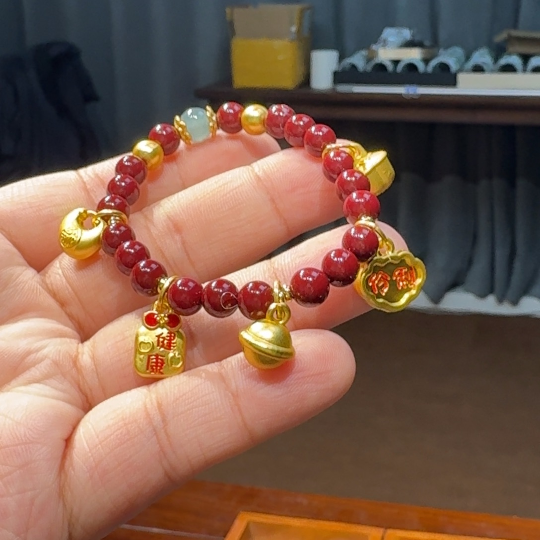 翡翠手链未镶嵌翡翠手链