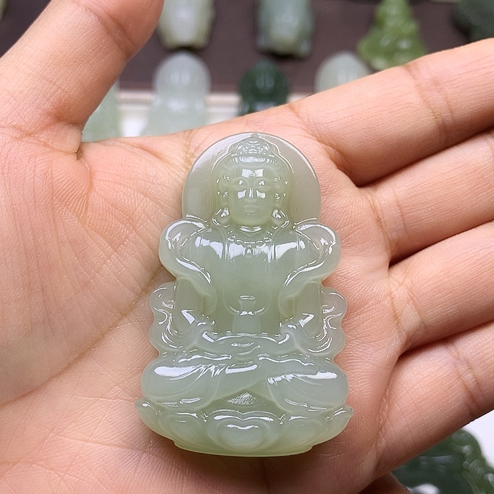 局***局和田玉未镶嵌颈饰