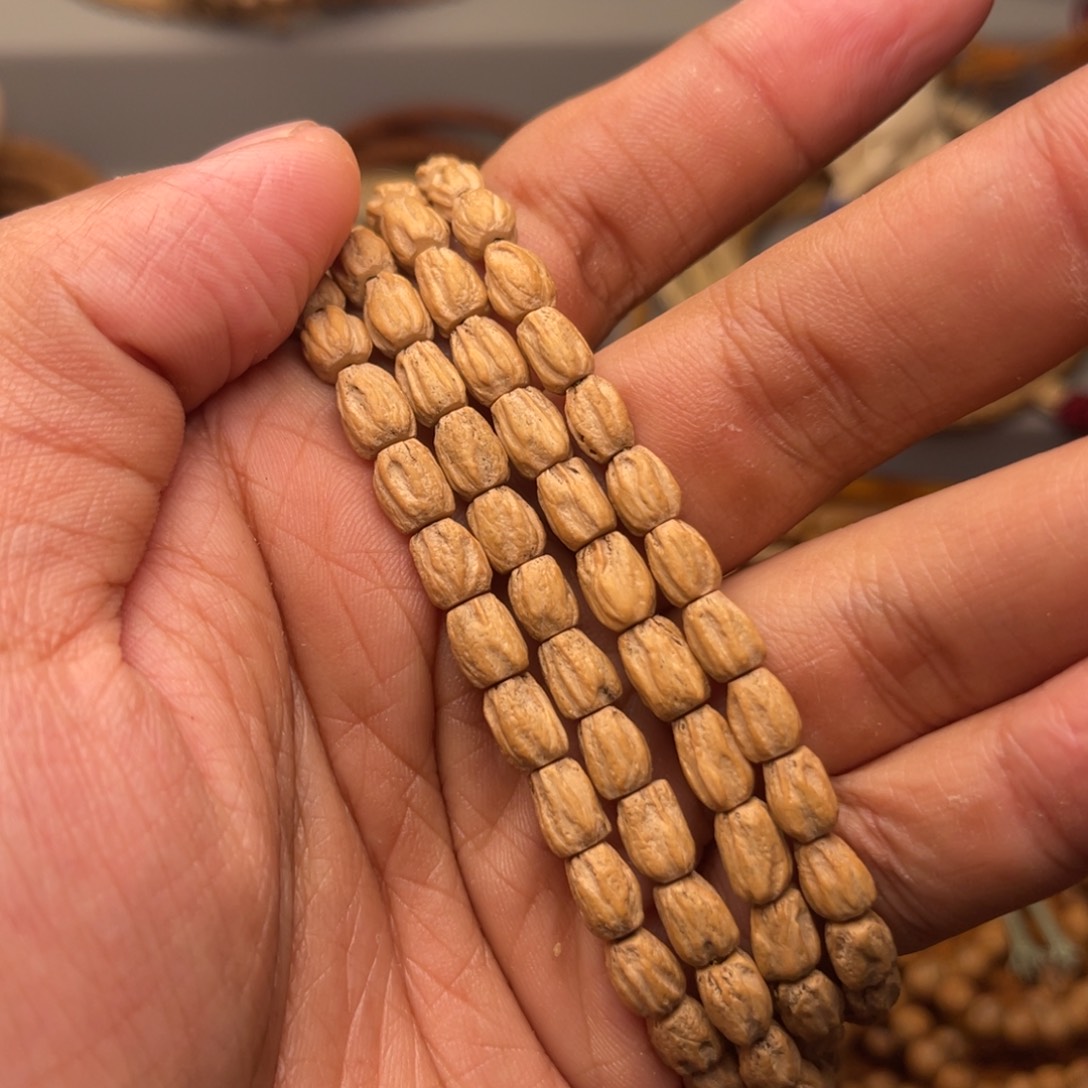 娜****柏香籽/百香籽手串