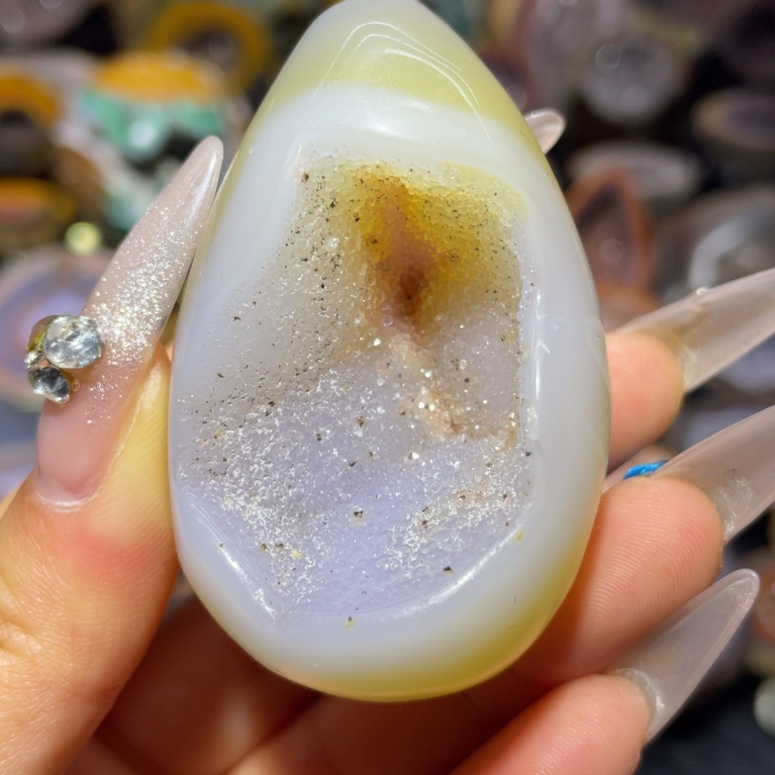 水晶大型摆件未镶嵌