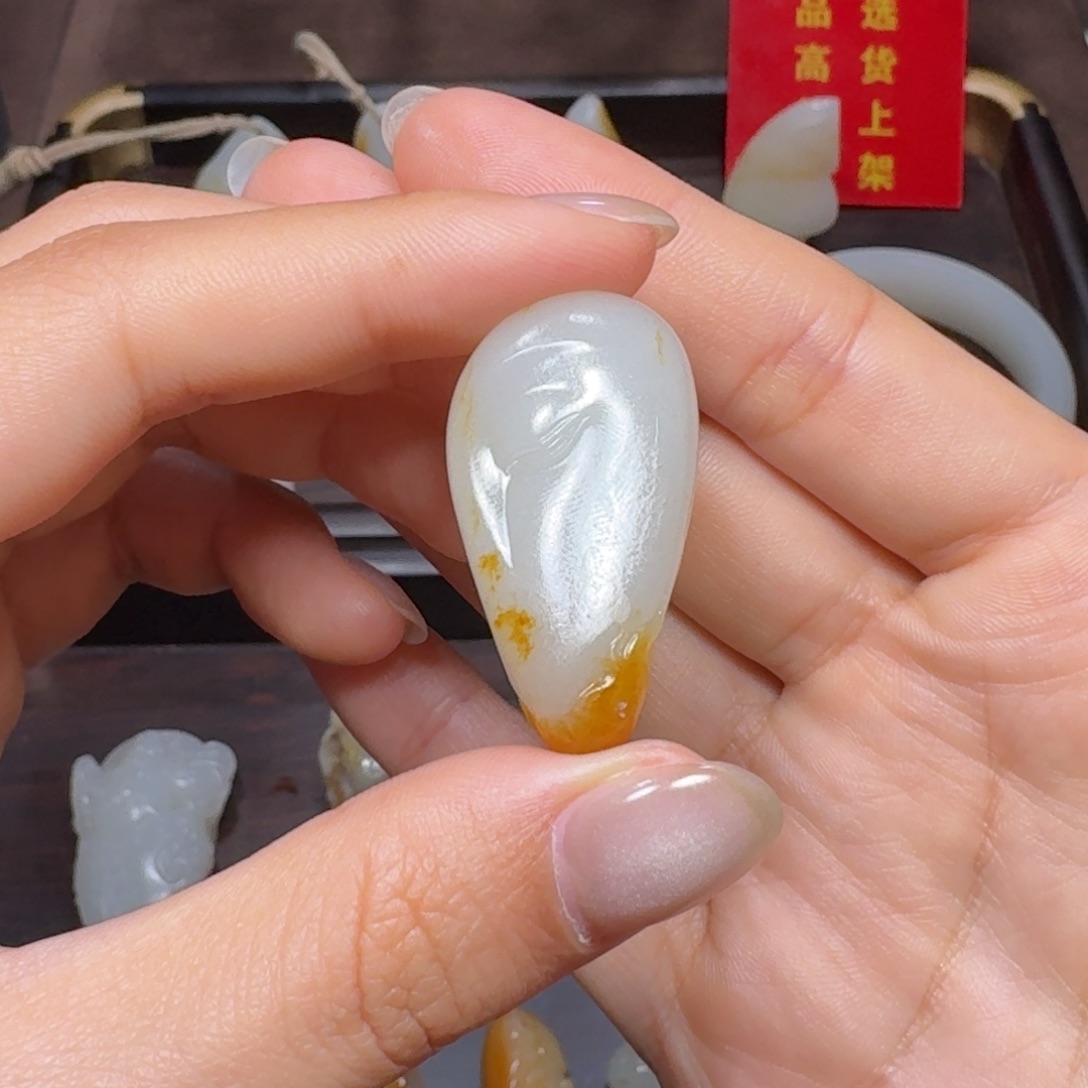 和田玉挂件未镶嵌胡锡涛地藏