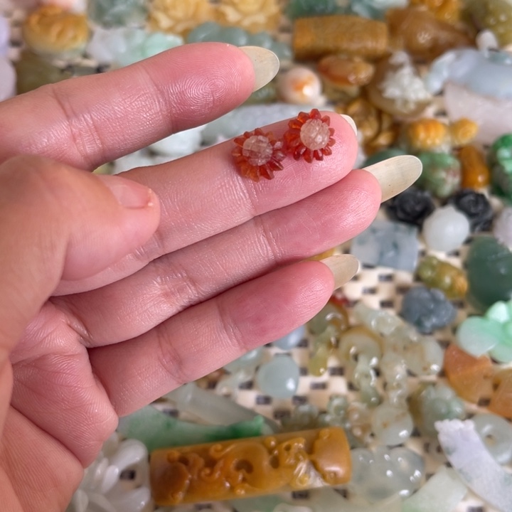 定制翡翠未镶嵌翡翠