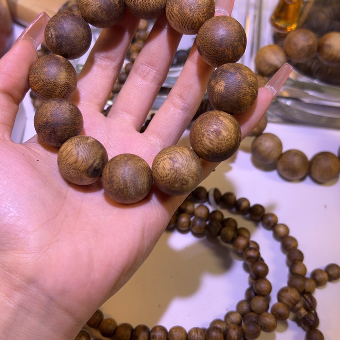 沉香手串笑***@奇楠沉香单圈s手串3-4