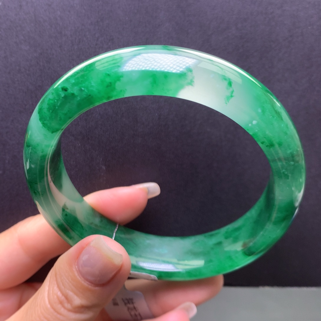 石英质玉手镯未镶嵌60+圈口