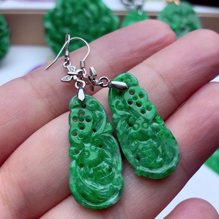 翡翠未镶嵌耳饰耳饰