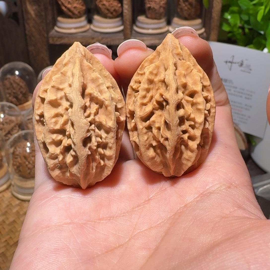 把件文玩核桃龙骨