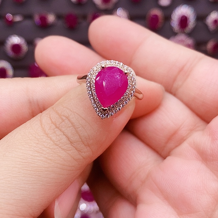 D***m戒指银S925镶嵌红宝石