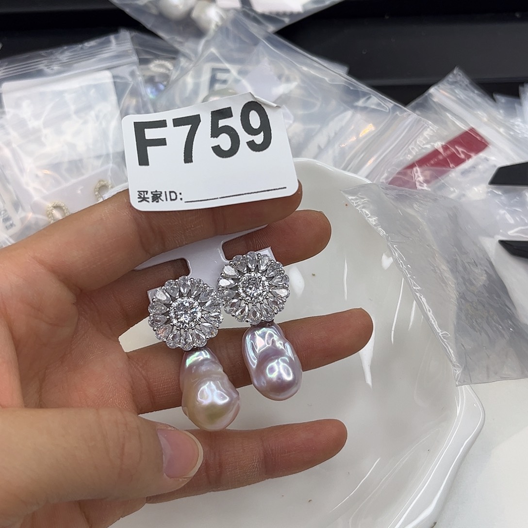 合金淡水珍珠耳饰